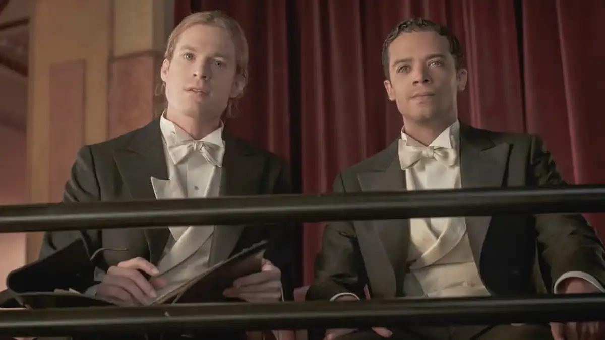 Sam Reid como Lestat de Lioncourt se apresentando no palco na 3ª temporada de Entrevista com o Vampiro